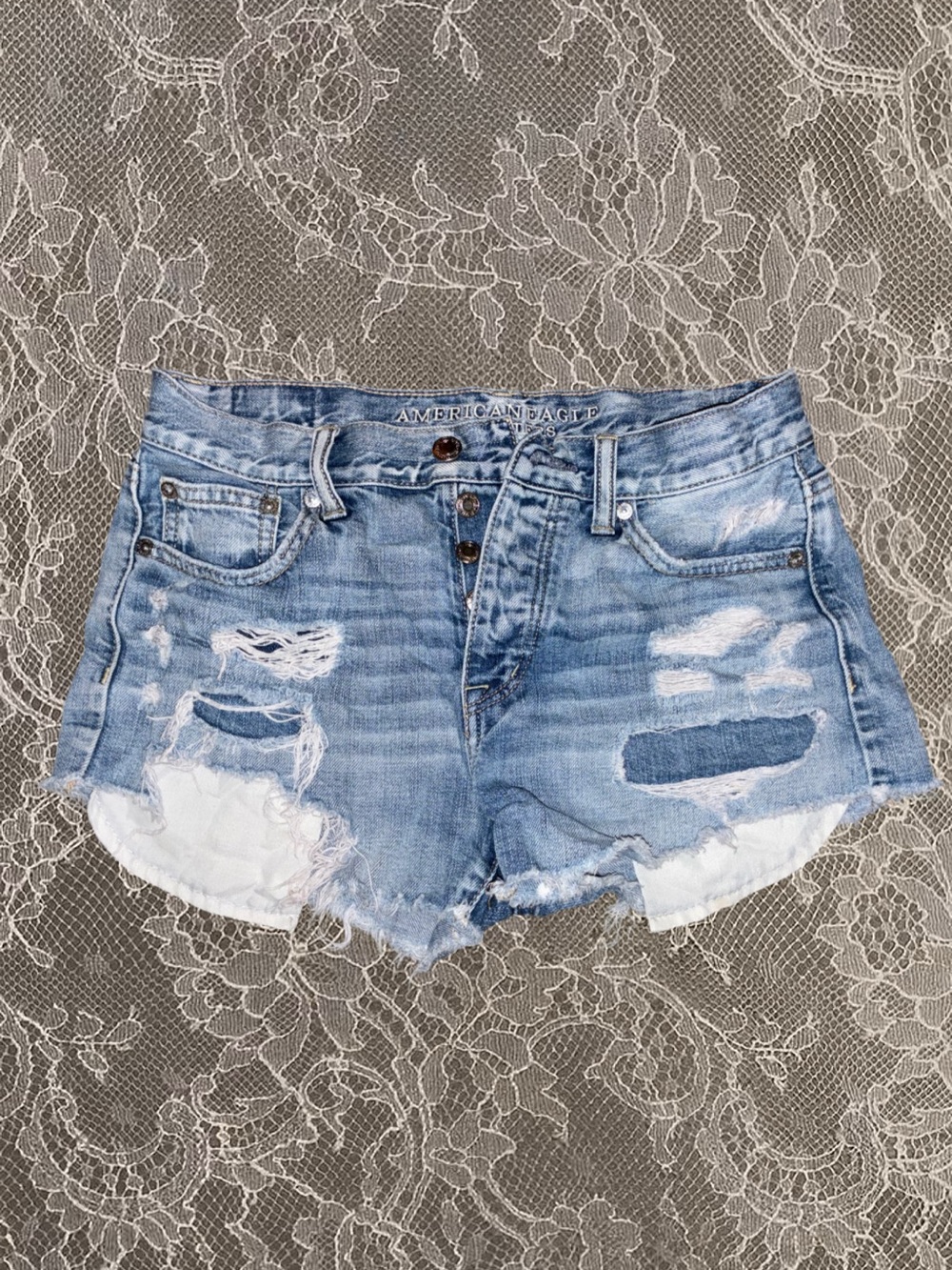 American Eagle Outfitters Light Wash Distressed Denim Jean Shorts